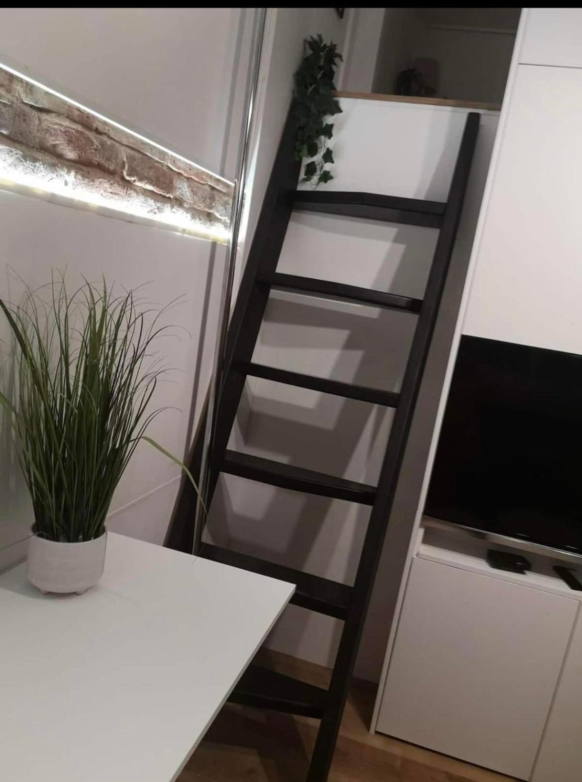 Apartament Studio W Srodmiesciu Łódź Zewnętrze zdjęcie